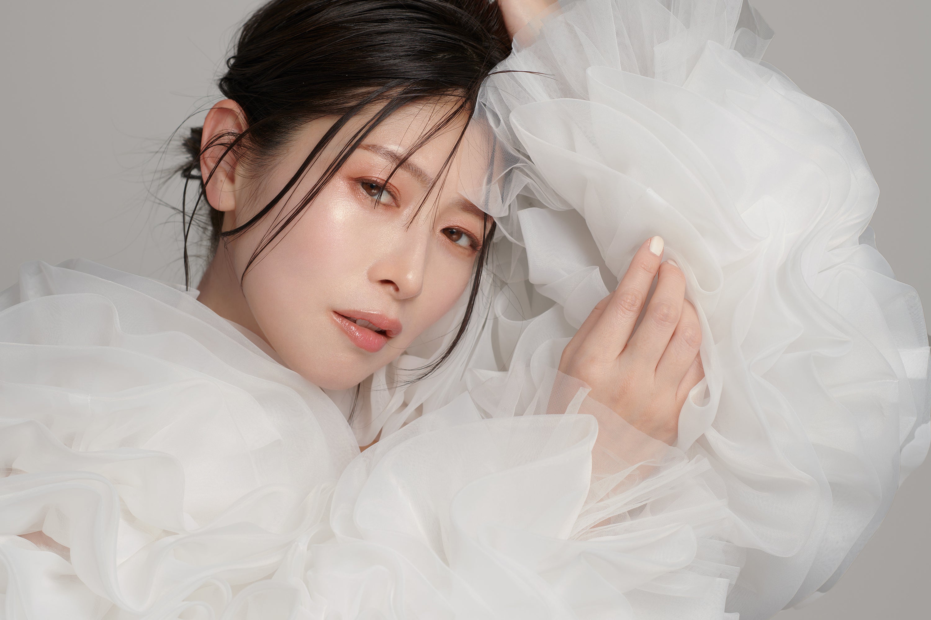 デビュー20周年記念アコースティックライブ開催決定