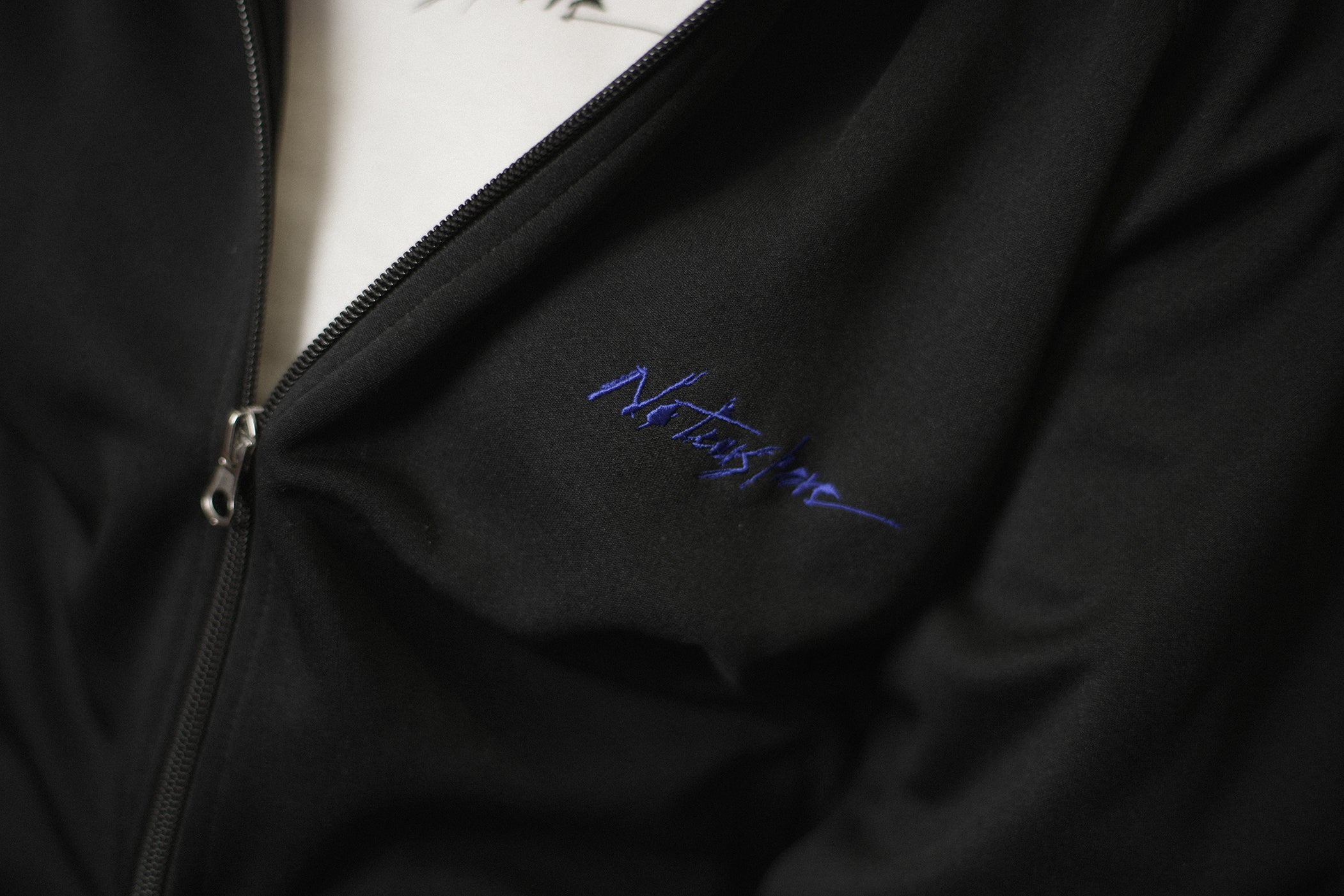 No tears here – Track Jacket (Black / Blue)
